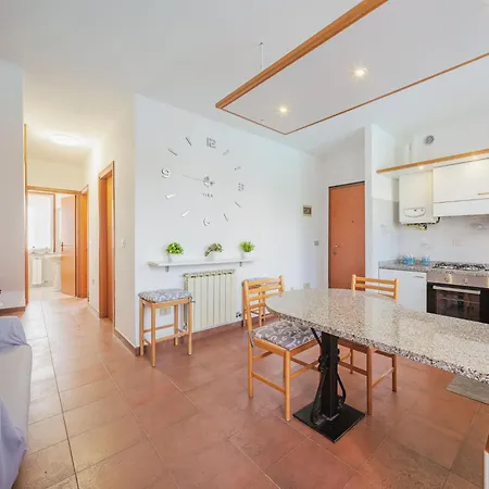 Daire Villaggio 5 Terre-6 By Interhome